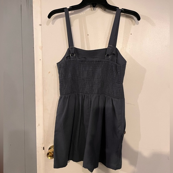 Romper - Picture 4 of 4
